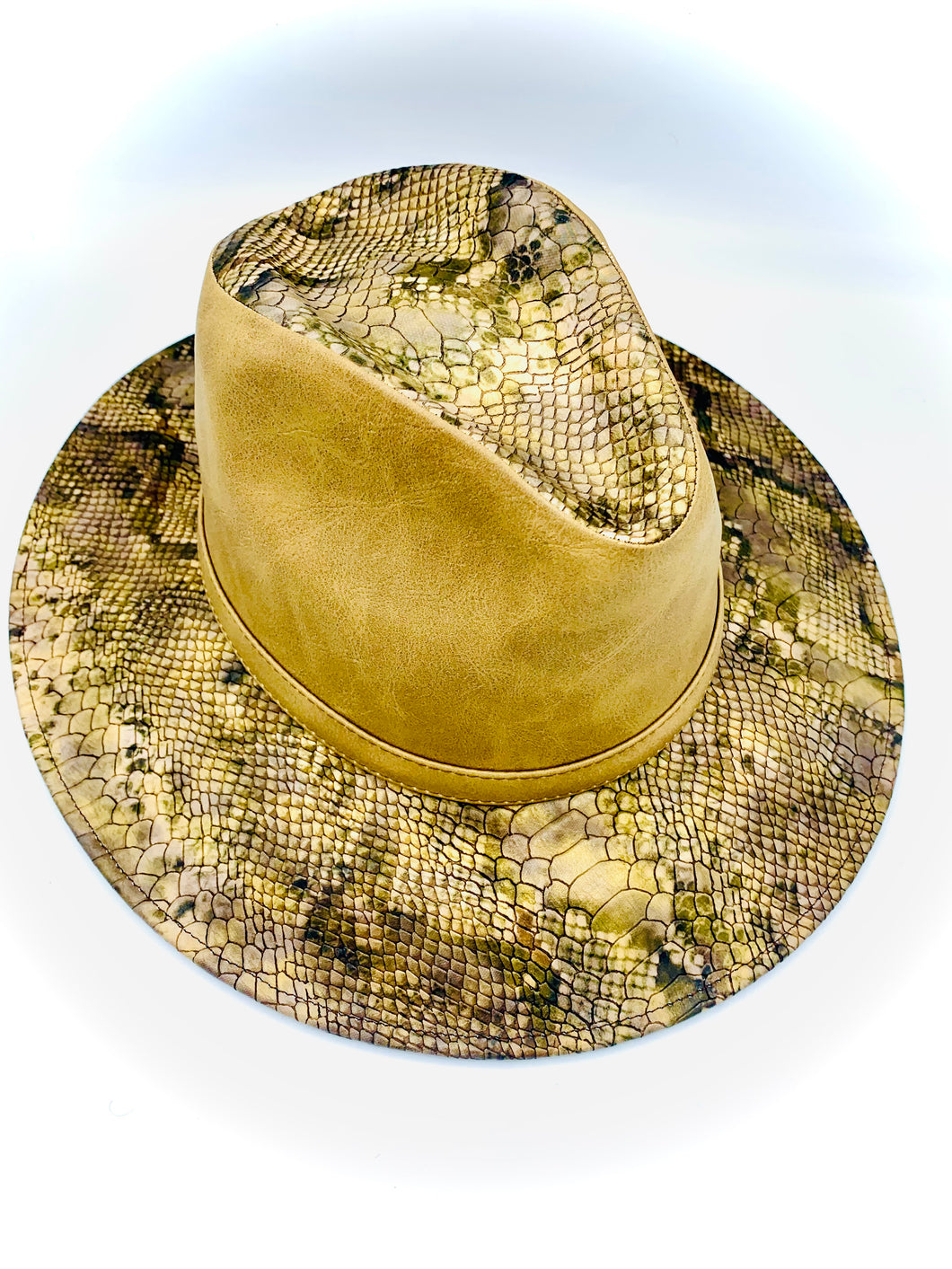 Golden Python Fedora Hat 